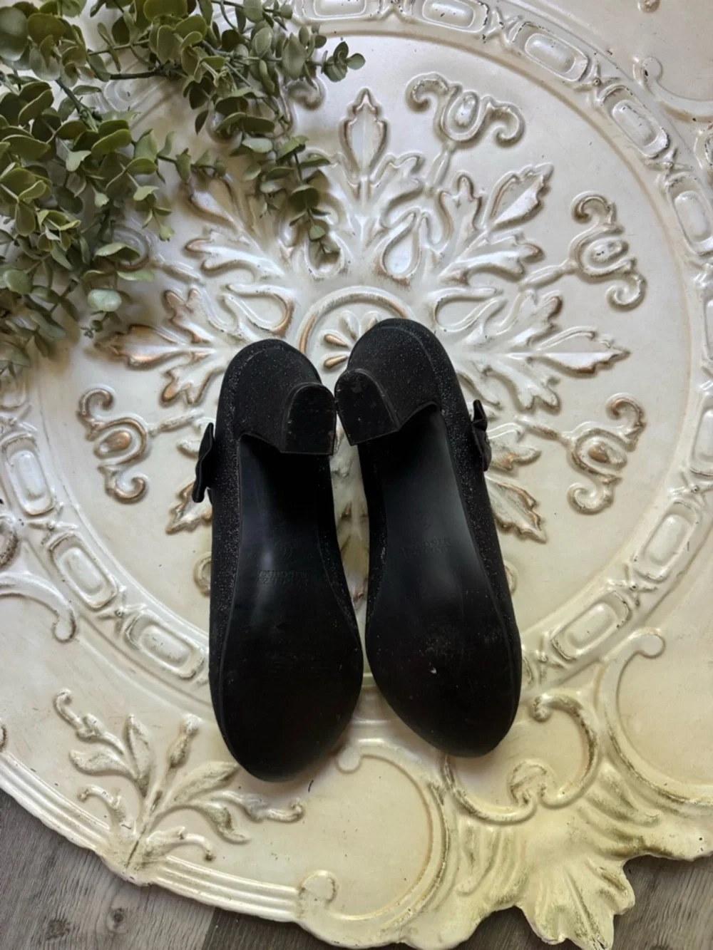 Badgley Mischka Girls' Black Glitter Block Heel Dress Shoes Size 6